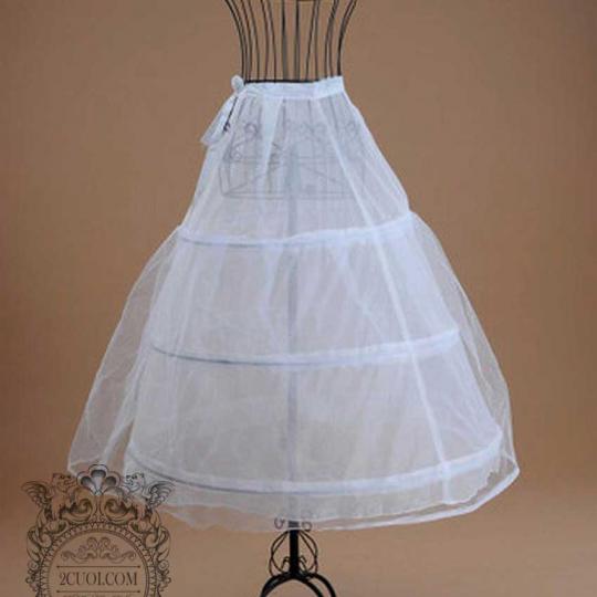 Thanh lý váy cưới 